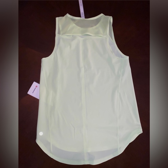 NWT 80's Retro Lime Yellow Women’s Lululemon Sculpt Tank SZ 6.Loose Fit - Picture 2 of 5